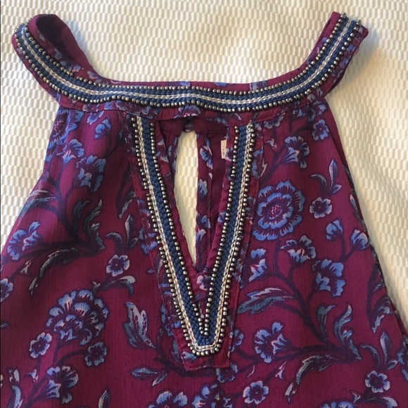 Top - Picture 2 of 3